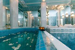 Апартаменты Апартаменты на Бесарабке Киев Улучшенный двухместный номер с 1 кроватью и диваном - ул. Богдана Хмельницкого, 32-1