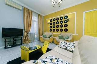 Апартаменты Апартаменты на Бесарабке Киев Апартаменты-студио (для 3 взрослых) - ул. Заньковецкой, 8-1