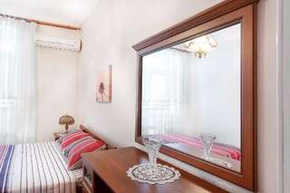 Апартаменты Апартаменты на Бесарабке Киев Апартаменты с 1 спальней - Бульвар Леси Украинки 8-5