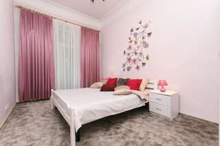 Апартаменты Апартаменты на Бесарабке Киев Апартаменты с 1 спальней и диваном-кроватью - улица Дарвина, 8-6